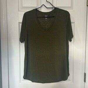 olive green tshirt
